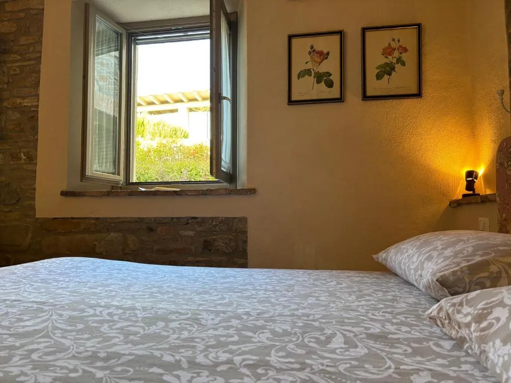 Camera Matrimoniale, agriturismo Uva Matta a Vigolzone (foto 6)